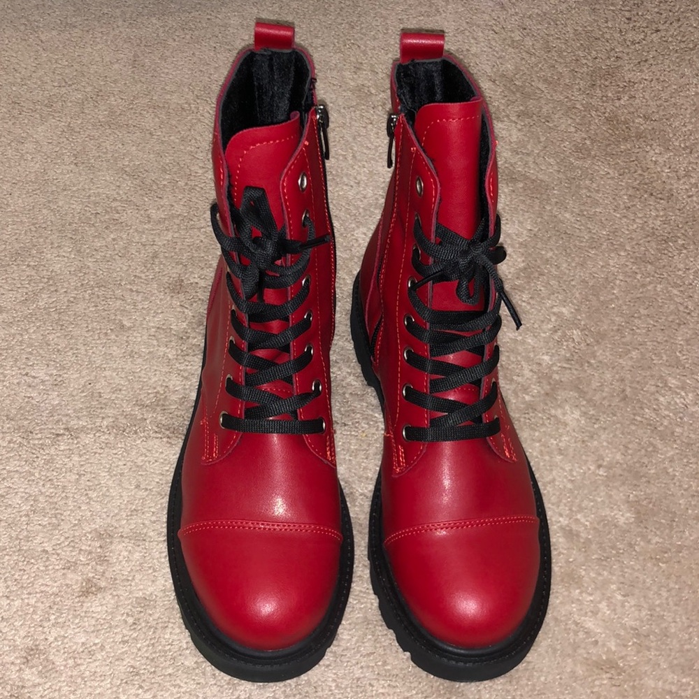 Red winter boot